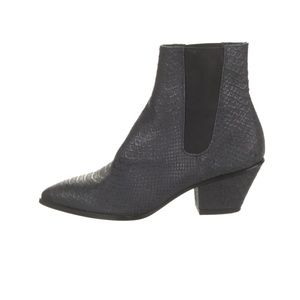 AGL Snakeskin Animal Print Chelsea Boots